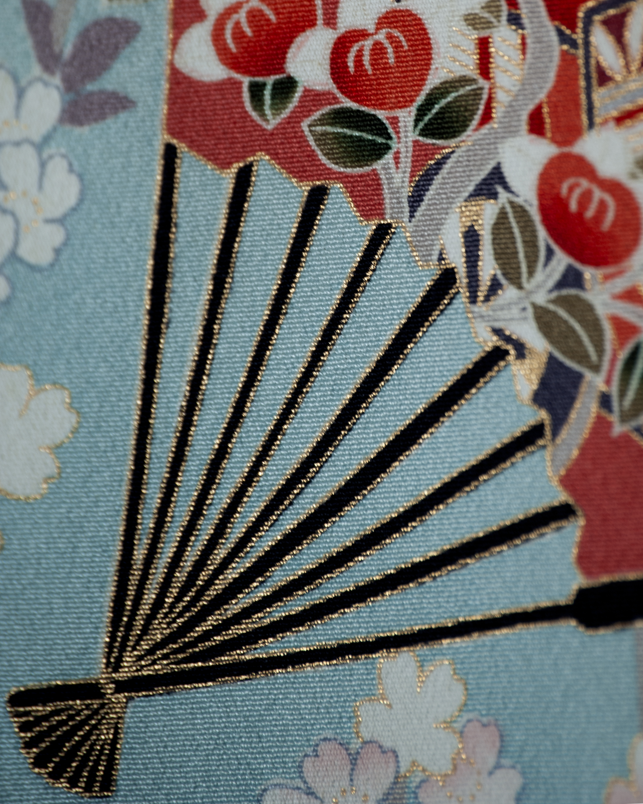 ST-01 motif cluster with fans and architectural elements